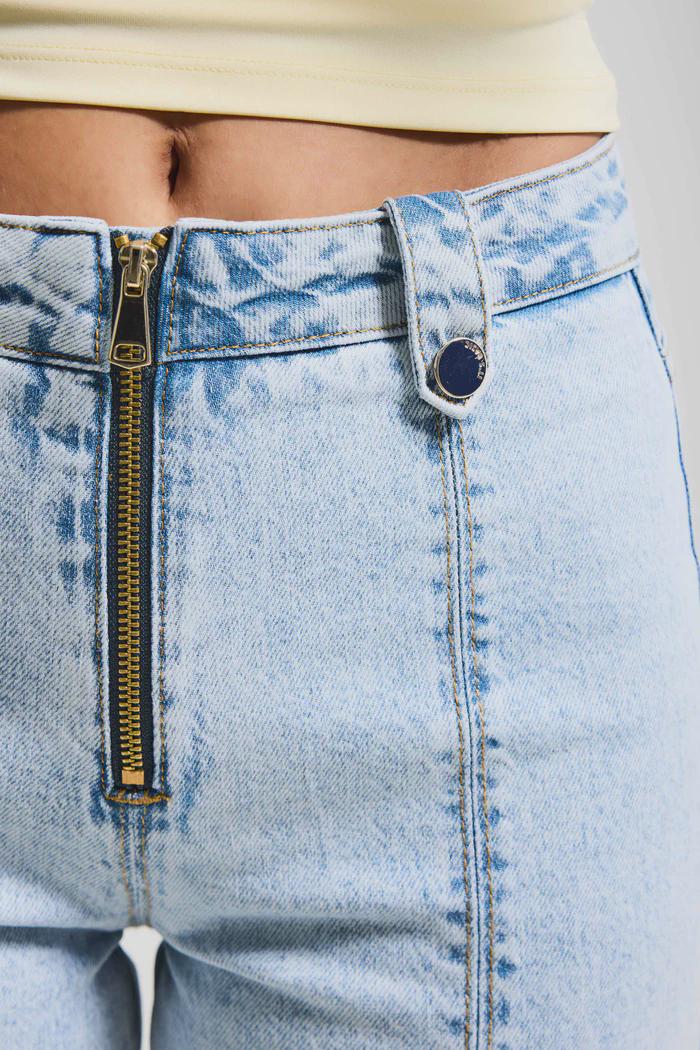 Women’s Light Wash Flare Jeans - Image 2